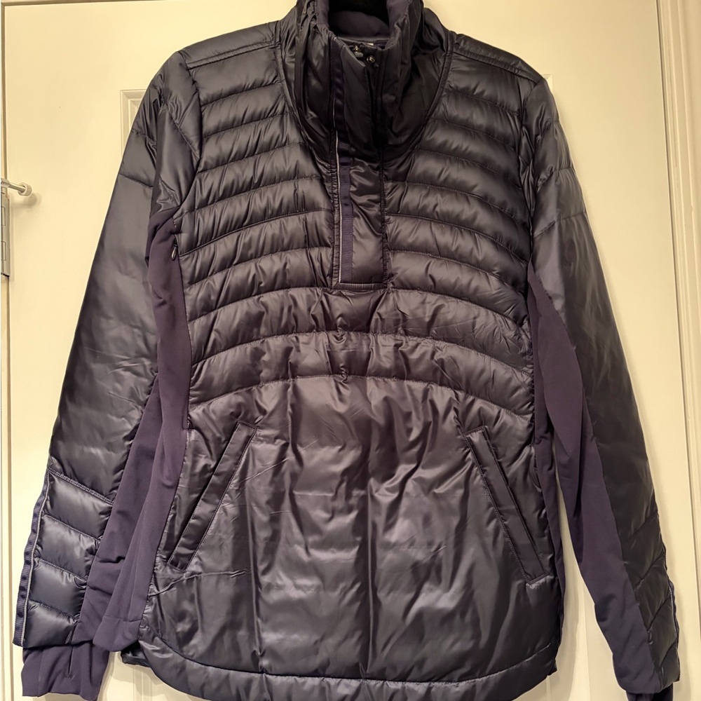 lululemon athletica Navy Blue pullover Puffer Jacket,NWOT